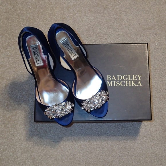 badgley mischka giana